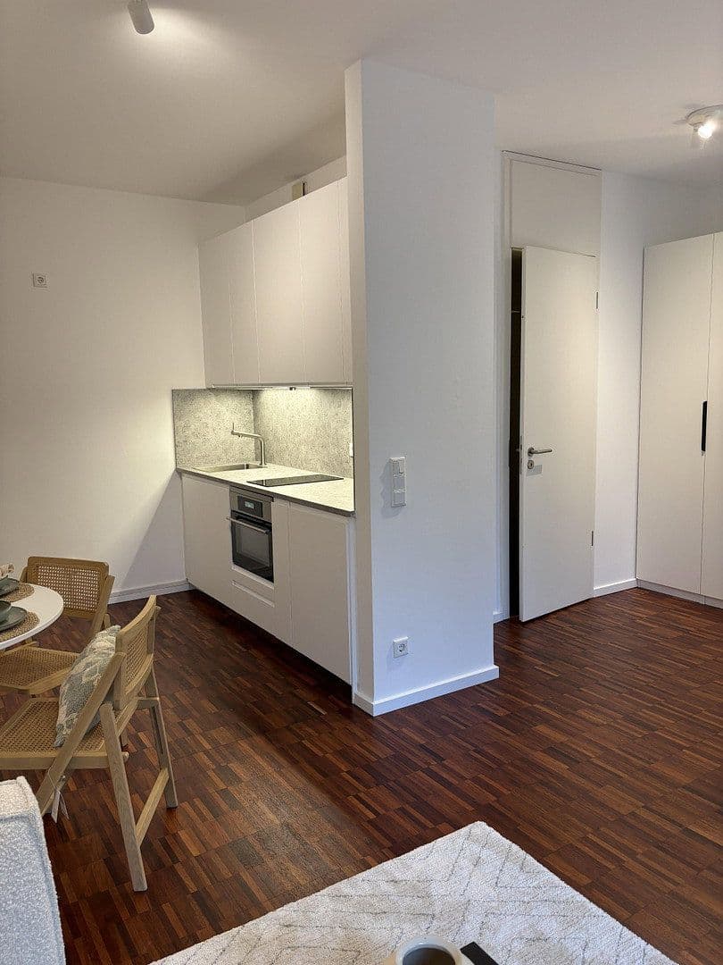 Pronájem bytu 1+1 40 m², Berlin, Berlín Pronájem bytu 1+1 40 m², Berlin, Berlín