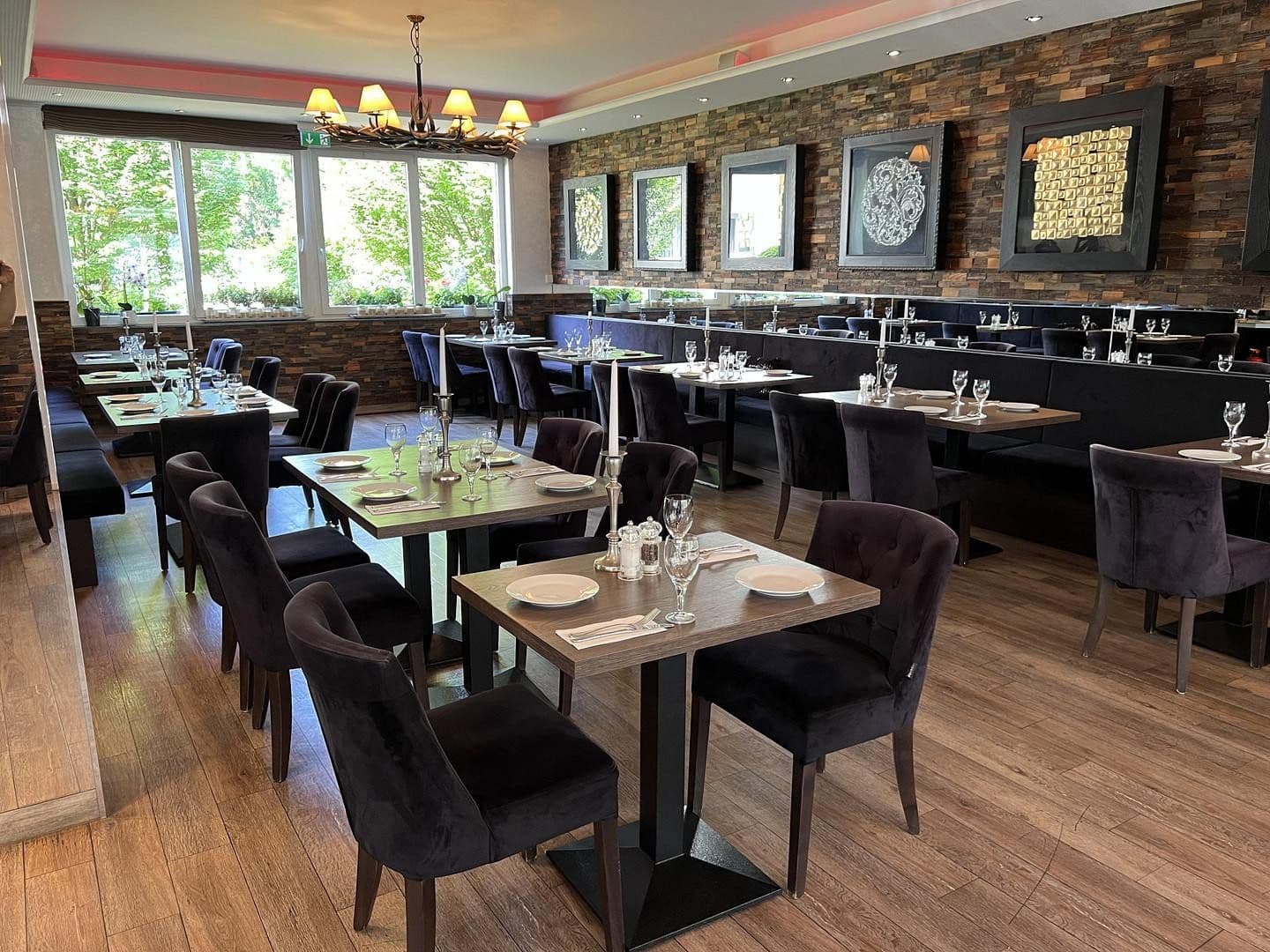 Pronájem nebytového prostoru 300 m², Uerdingerstr 552a, Krefeld-Bockum, Severní Porýní-Vestfálsko Pronájem nebytového prostoru 300 m², Uerdingerstr 552a, Krefeld-Bockum, Severní Porýní-Vestfálsko