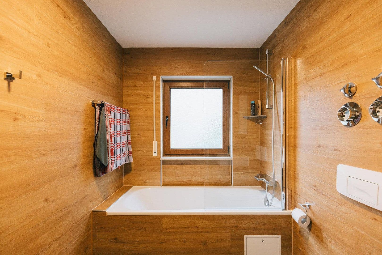 Prodej bytu 2+1 62 m², Scottweg 57, Stuttgart, Bádensko-Württembersko Prodej bytu 2+1 62 m², Scottweg 57, Stuttgart, Bádensko-Württembersko