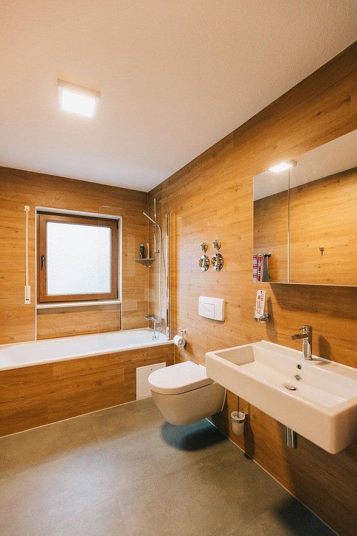 Prodej bytu 2+1 62 m², Scottweg 57, Stuttgart, Bádensko-Württembersko Prodej bytu 2+1 62 m², Scottweg 57, Stuttgart, Bádensko-Württembersko