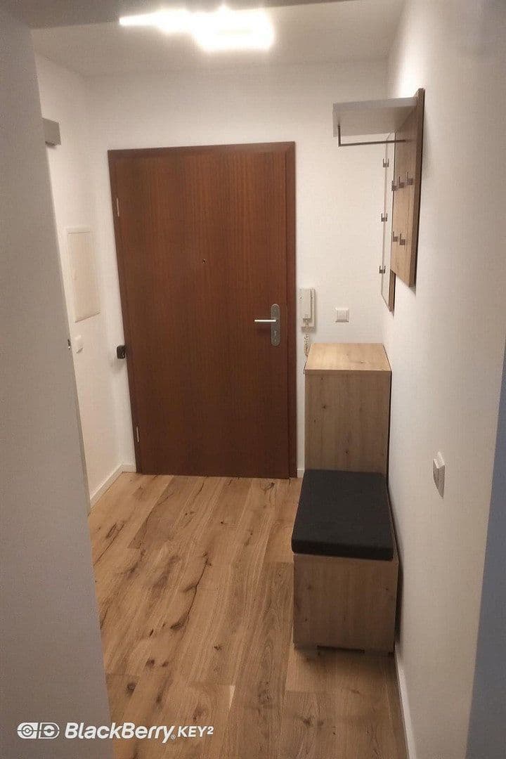Pronájem bytu 1+1 40 m², Lortzingstr. 9, Mannheim, Bádensko-Württembersko Pronájem bytu 1+1 40 m², Lortzingstr. 9, Mannheim, Bádensko-Württembersko