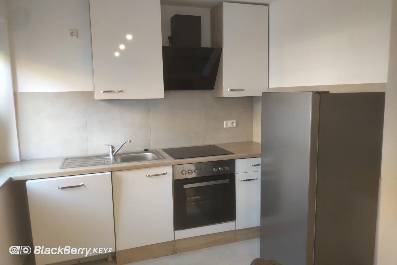 Pronájem bytu 1+1 40 m², Lortzingstr. 9, Mannheim, Bádensko-Württembersko Pronájem bytu 1+1 40 m², Lortzingstr. 9, Mannheim, Bádensko-Württembersko