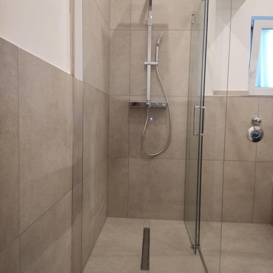 Pronájem bytu 2+1 55 m², Von-der-Tann-Straße 38A, Ludwigshafen am Rhein, Porýní-Falc Pronájem bytu 2+1 55 m², Von-der-Tann-Straße 38A, Ludwigshafen am Rhein, Porýní-Falc