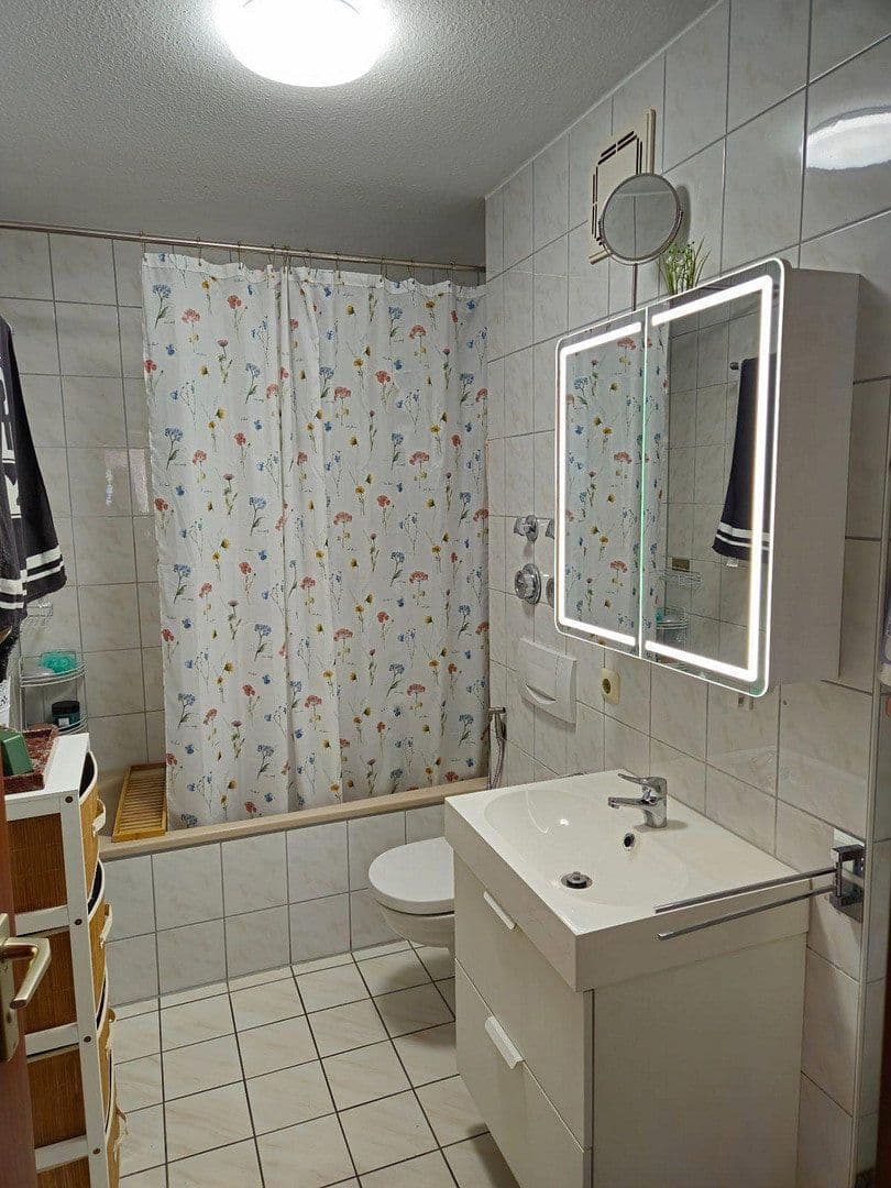 Prodej bytu 2+1 60 m², Karl-Bröger Str. 18, Nürnberg, Bavorsko Prodej bytu 2+1 60 m², Karl-Bröger Str. 18, Nürnberg, Bavorsko