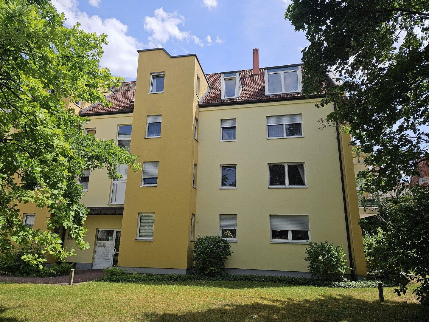Prodej bytu 2+1 60 m², Karl-Bröger Str. 18, Nürnberg, Bavorsko Prodej bytu 2+1 60 m², Karl-Bröger Str. 18, Nürnberg, Bavorsko