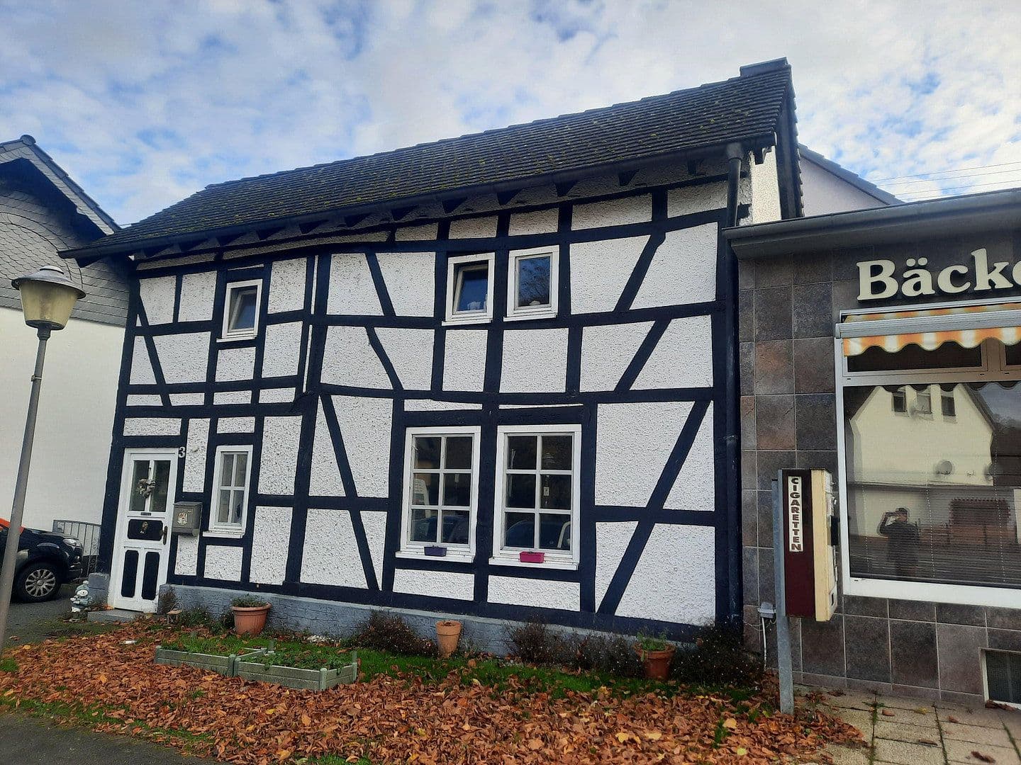 Prodej domu 96 m², pozemek 134 m², Kirchplatz 3, Peterslahr, Porýní-Falc Prodej domu 96 m², pozemek 134 m², Kirchplatz 3, Peterslahr, Porýní-Falc