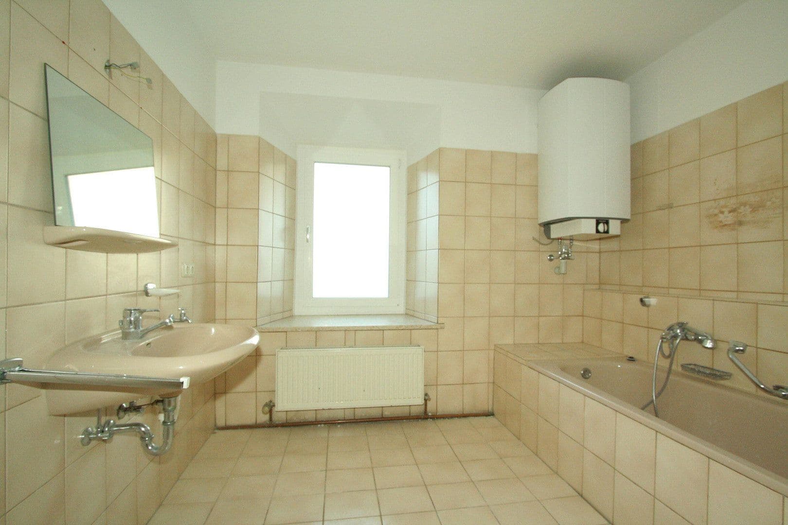 Pronájem bytu 3+1 95 m², Bad Feilnbach, Bavorsko Pronájem bytu 3+1 95 m², Bad Feilnbach, Bavorsko