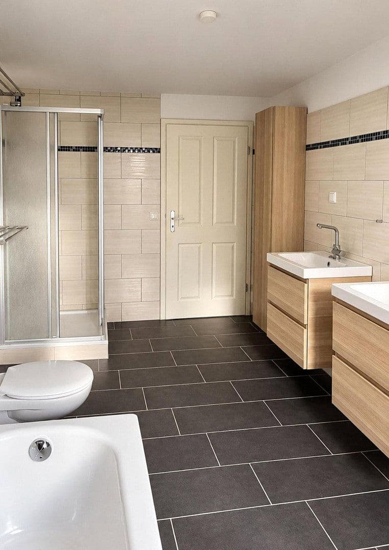 Pronájem bytu 4+1 170 m², Stralsund, Mecklenburg-Vorpommern Pronájem bytu 4+1 170 m², Stralsund, Mecklenburg-Vorpommern