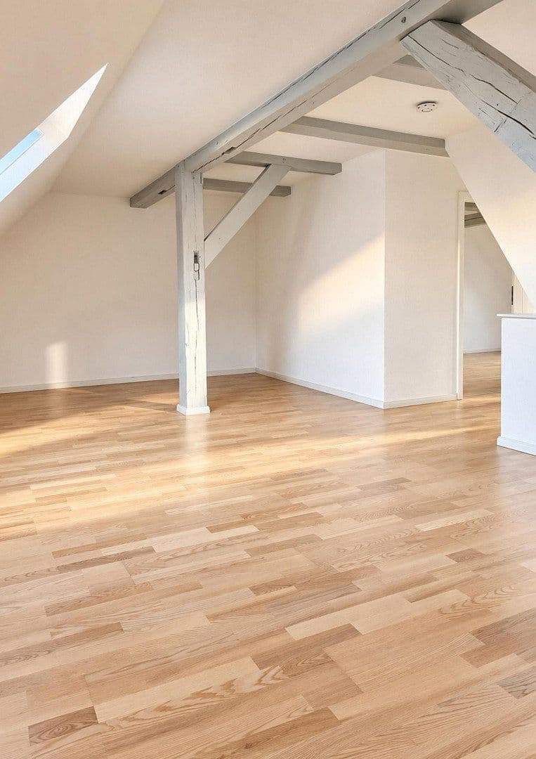 Pronájem bytu 4+1 170 m², Stralsund, Mecklenburg-Vorpommern Pronájem bytu 4+1 170 m², Stralsund, Mecklenburg-Vorpommern