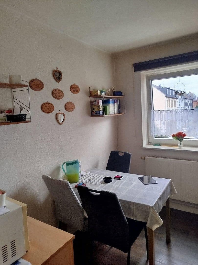 Pronájem bytu 3+1 75 m², Ahlmannshof 10, Gelsenkirchen, Severní Porýní-Vestfálsko Pronájem bytu 3+1 75 m², Ahlmannshof 10, Gelsenkirchen, Severní Porýní-Vestfálsko