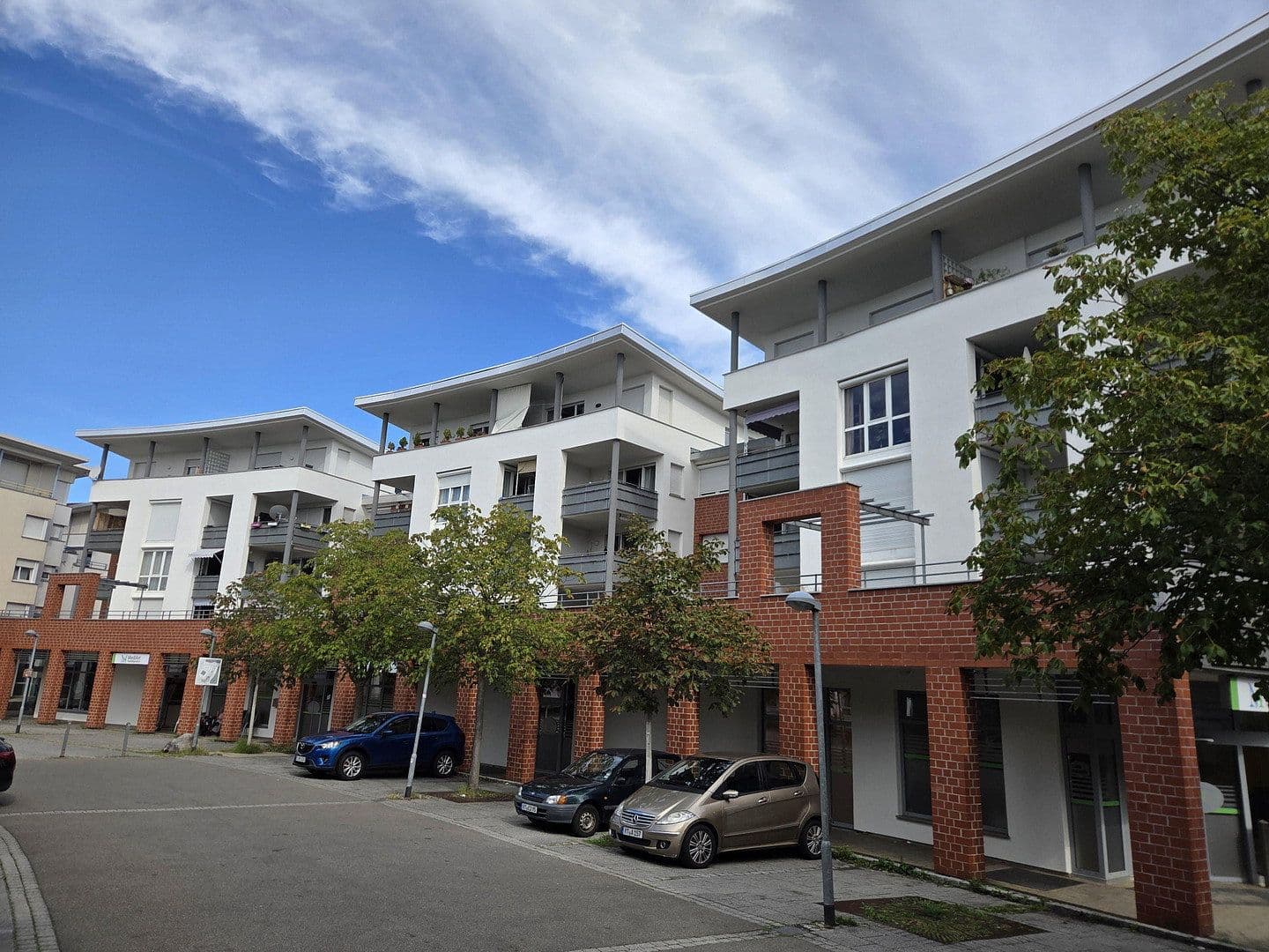 Pronájem bytu 3+1 80 m², Walter-Gropius-Str. 5, Reutlingen, Bádensko-Württembersko Pronájem bytu 3+1 80 m², Walter-Gropius-Str. 5, Reutlingen, Bádensko-Württembersko