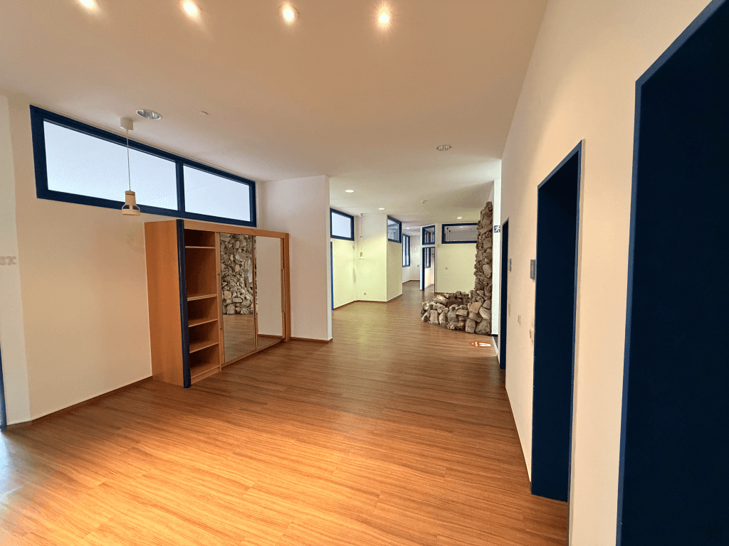 Pronájem kanceláře 632 m², Braunschweig, Dolní Sasko Pronájem kanceláře 632 m², Braunschweig, Dolní Sasko