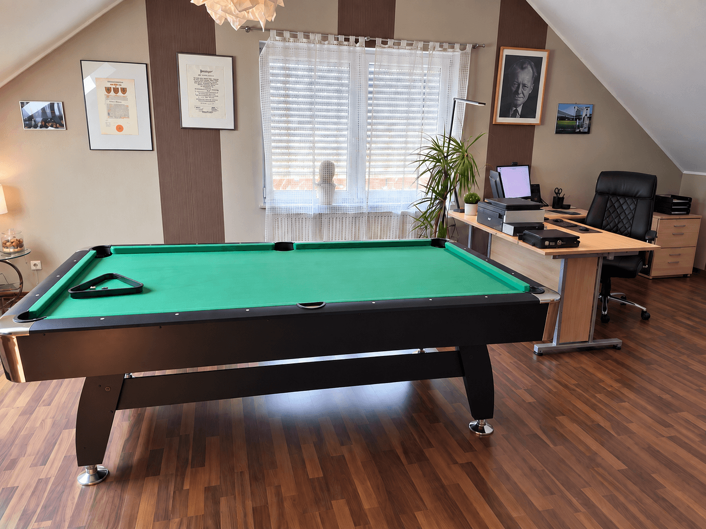 Prodej domu 238 m², pozemek 785 m², Fichtenweg, 2, Fürthen, Porýní-Falc Prodej domu 238 m², pozemek 785 m², Fichtenweg, 2, Fürthen, Porýní-Falc