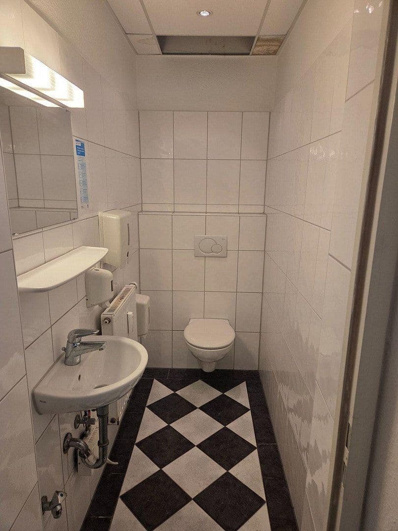 Pronájem kanceláře 172 m², Lloydstraße 31, Bremerhaven, Bremen Pronájem kanceláře 172 m², Lloydstraße 31, Bremerhaven, Bremen