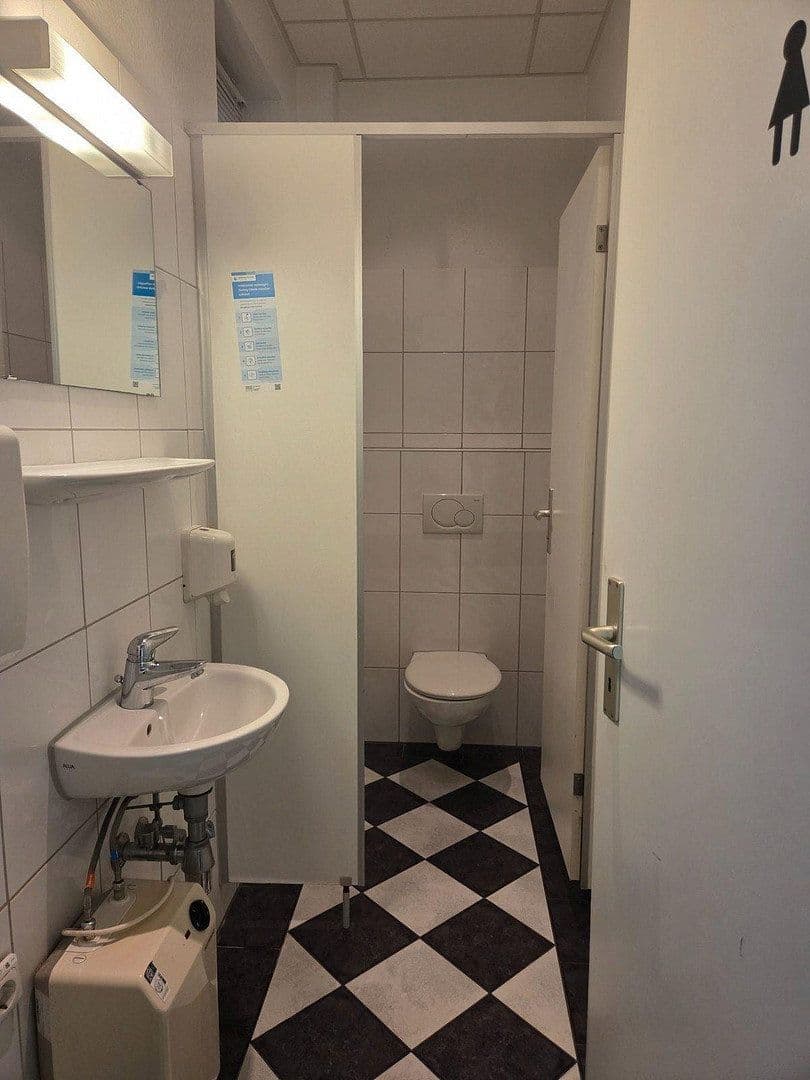 Pronájem kanceláře 172 m², Lloydstraße 31, Bremerhaven, Bremen Pronájem kanceláře 172 m², Lloydstraße 31, Bremerhaven, Bremen