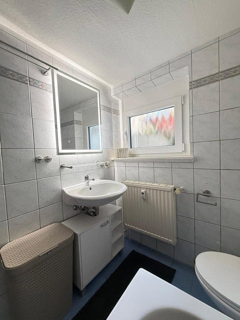 Pronájem bytu 1+kk 29 m², Stuttgart, Bádensko-Württembersko Pronájem bytu 1+kk 29 m², Stuttgart, Bádensko-Württembersko