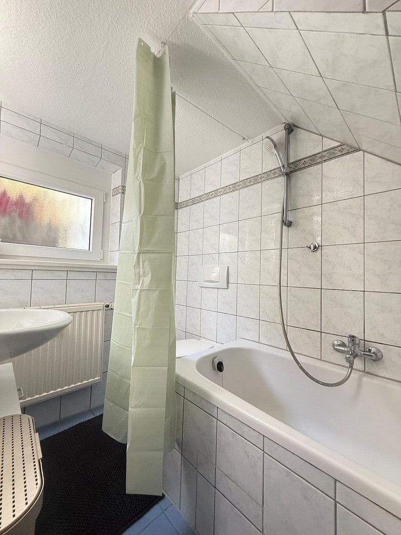 Pronájem bytu 1+kk 29 m², Stuttgart, Bádensko-Württembersko Pronájem bytu 1+kk 29 m², Stuttgart, Bádensko-Württembersko