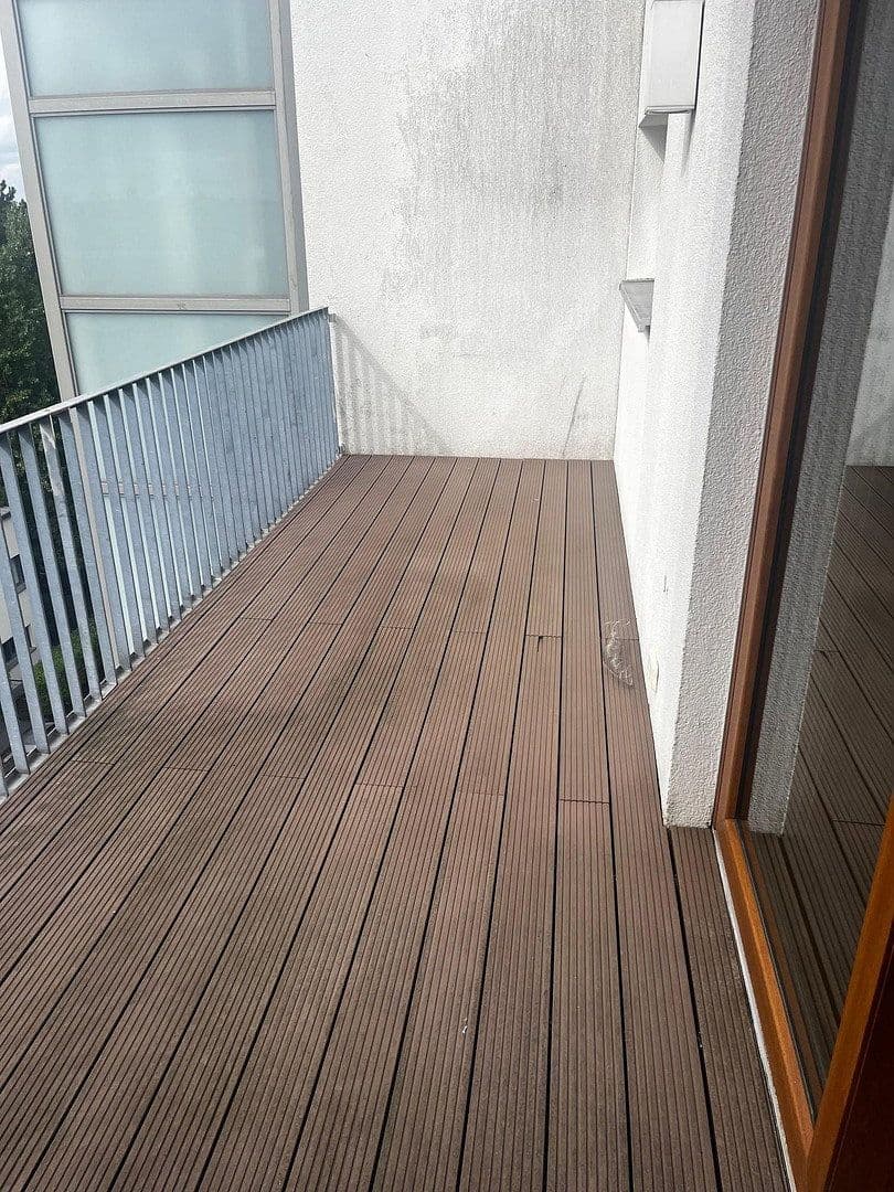Pronájem bytu 2+1 61 m², Köln, Severní Porýní-Vestfálsko Pronájem bytu 2+1 61 m², Köln, Severní Porýní-Vestfálsko