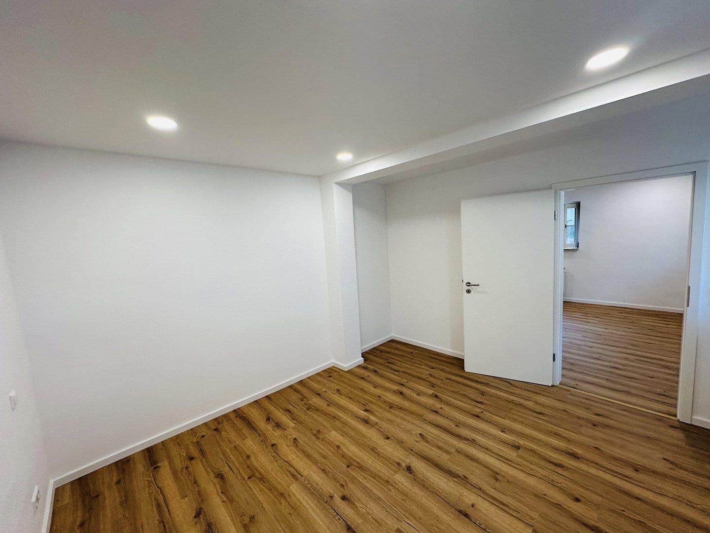 Pronájem bytu 2+1 65 m², Ilshofen, Bádensko-Württembersko Pronájem bytu 2+1 65 m², Ilshofen, Bádensko-Württembersko