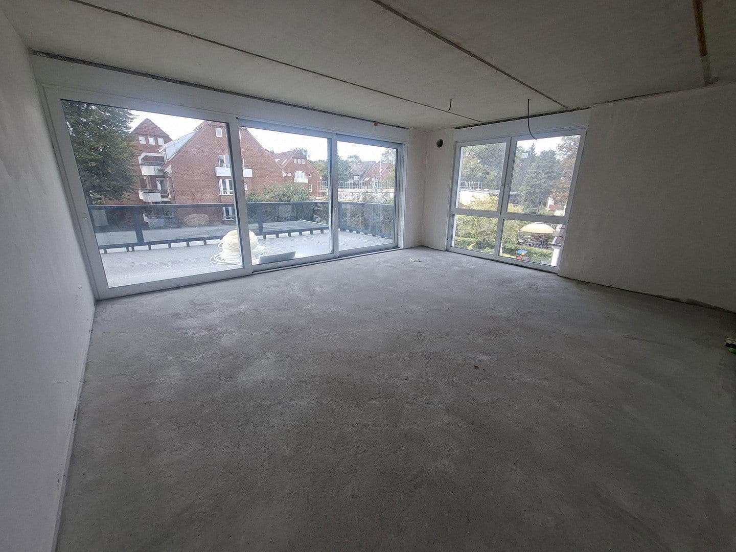 Prodej bytu 3+1 125 m², Bremen, Bremen Prodej bytu 3+1 125 m², Bremen, Bremen