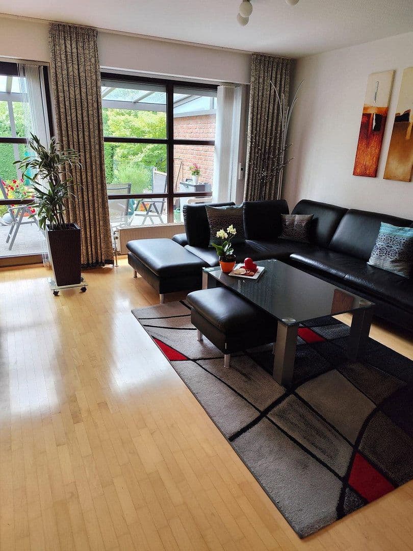 Prodej domu 155 m², pozemek 348 m², Willich, Severní Porýní-Vestfálsko Prodej domu 155 m², pozemek 348 m², Willich, Severní Porýní-Vestfálsko