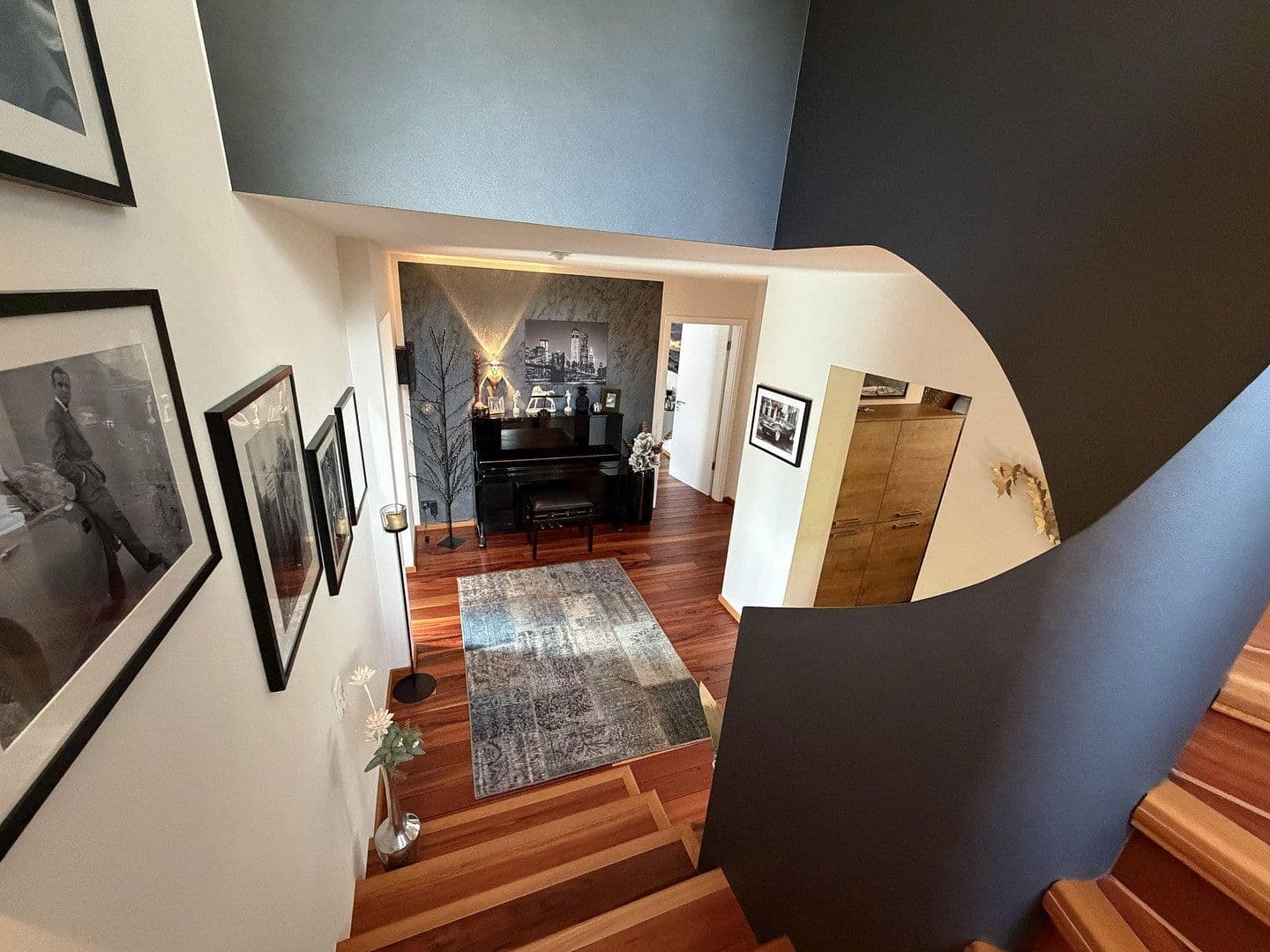 Prodej domu 205 m², pozemek 2.140 m², Hof, Bavorsko Prodej domu 205 m², pozemek 2.140 m², Hof, Bavorsko