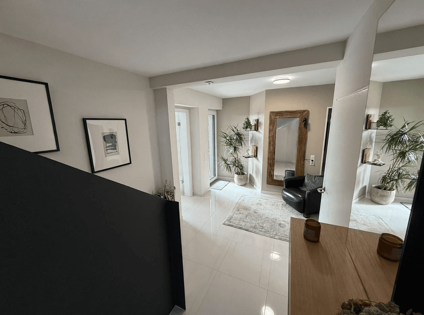 Prodej domu 205 m², pozemek 2.140 m², Hof, Bavorsko Prodej domu 205 m², pozemek 2.140 m², Hof, Bavorsko