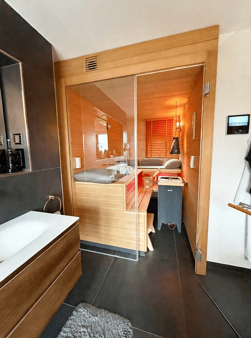 Prodej domu 205 m², pozemek 2.140 m², Hof, Bavorsko Prodej domu 205 m², pozemek 2.140 m², Hof, Bavorsko
