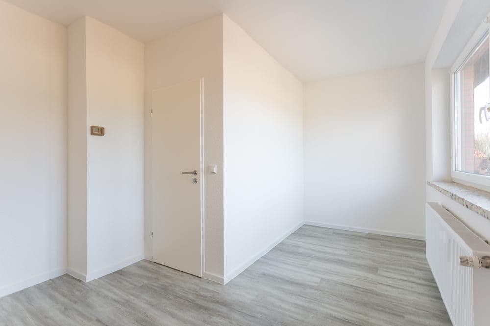 Prodej domu 118 m², pozemek 283 m², Sudweyher Beeke 1, Weyhe, Dolní Sasko Prodej domu 118 m², pozemek 283 m², Sudweyher Beeke 1, Weyhe, Dolní Sasko