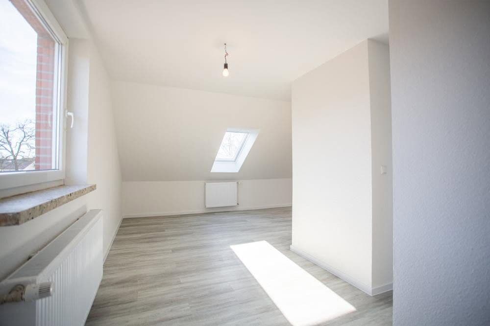 Prodej domu 118 m², pozemek 283 m², Sudweyher Beeke 1, Weyhe, Dolní Sasko Prodej domu 118 m², pozemek 283 m², Sudweyher Beeke 1, Weyhe, Dolní Sasko