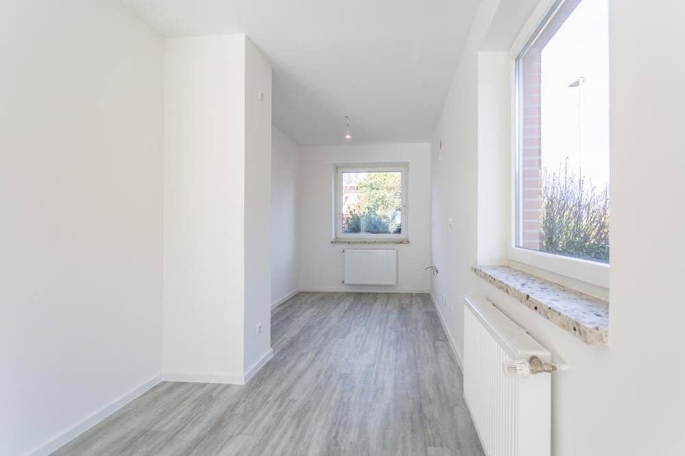 Prodej domu 118 m², pozemek 283 m², Sudweyher Beeke 1, Weyhe, Dolní Sasko Prodej domu 118 m², pozemek 283 m², Sudweyher Beeke 1, Weyhe, Dolní Sasko