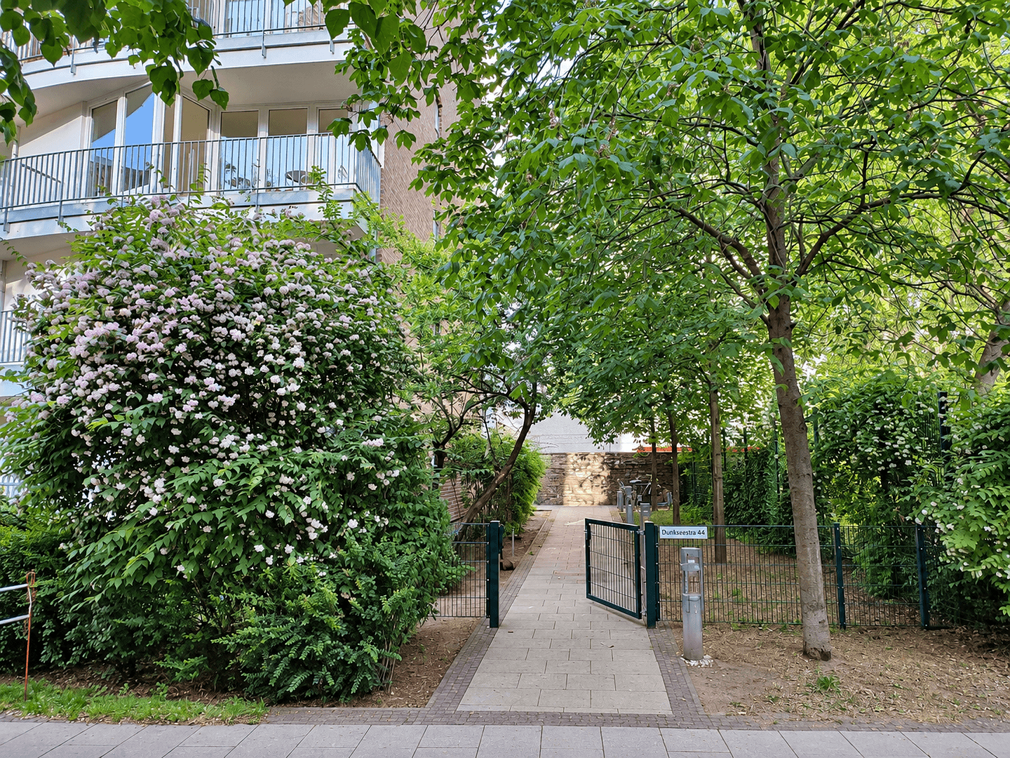Prodej bytu 1+1 46 m², Dircksenstraße 44, Berlin, Berlín Prodej bytu 1+1 46 m², Dircksenstraße 44, Berlin, Berlín