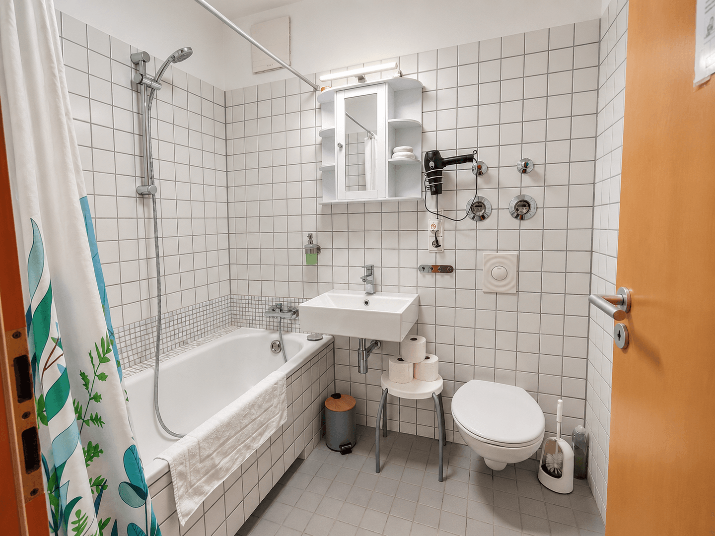 Prodej bytu 1+1 46 m², Dircksenstraße 44, Berlin, Berlín Prodej bytu 1+1 46 m², Dircksenstraße 44, Berlin, Berlín