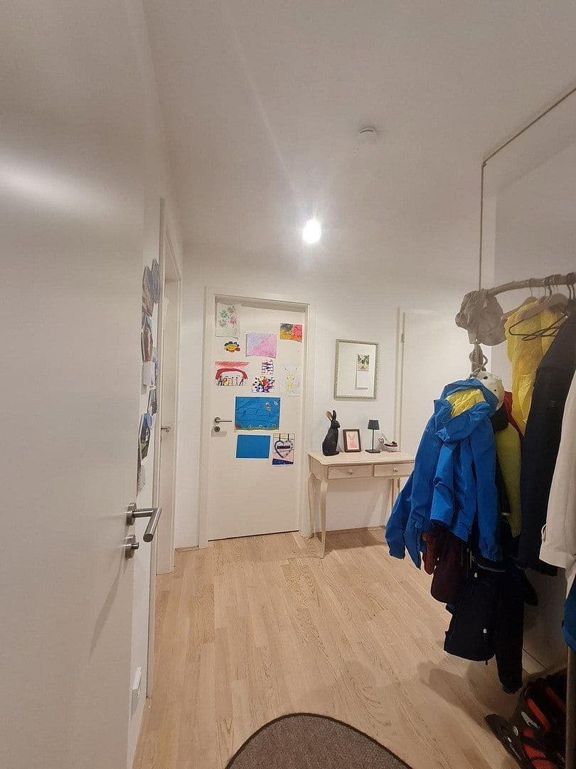 Pronájem bytu 4+1 97 m², Colmdorfstr.13, München, Bavorsko Pronájem bytu 4+1 97 m², Colmdorfstr.13, München, Bavorsko