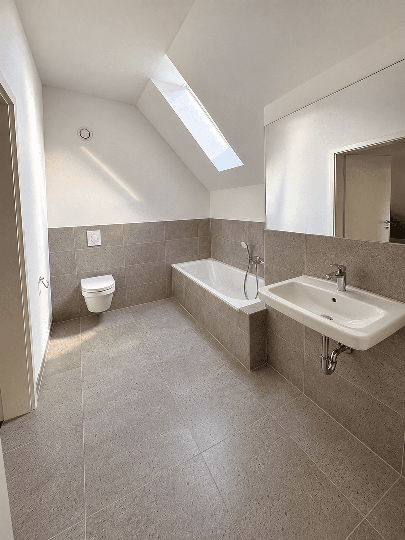 Pronájem bytu 4+1 153 m², Verl, Severní Porýní-Vestfálsko Pronájem bytu 4+1 153 m², Verl, Severní Porýní-Vestfálsko