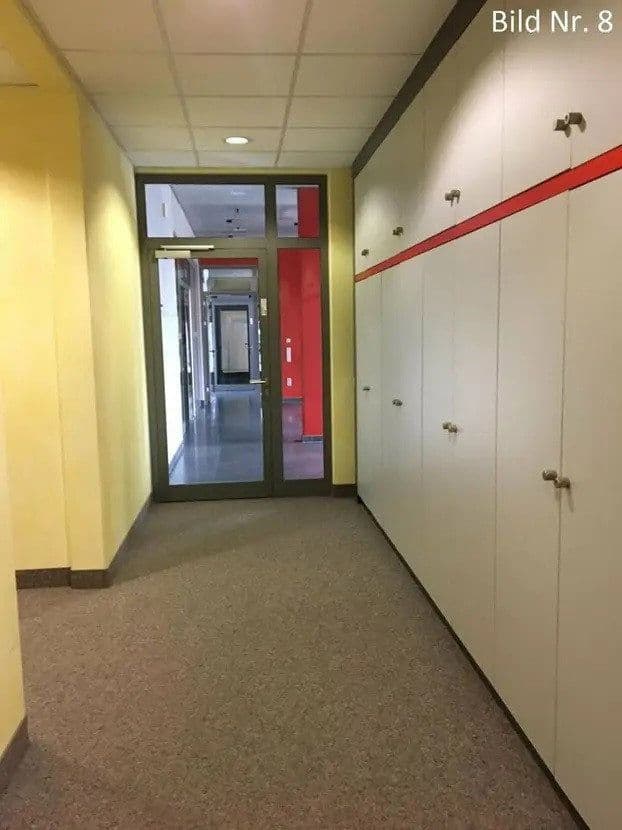 Pronájem kanceláře 230 m², Mergelfeld 11, Lehrte, Dolní Sasko Pronájem kanceláře 230 m², Mergelfeld 11, Lehrte, Dolní Sasko