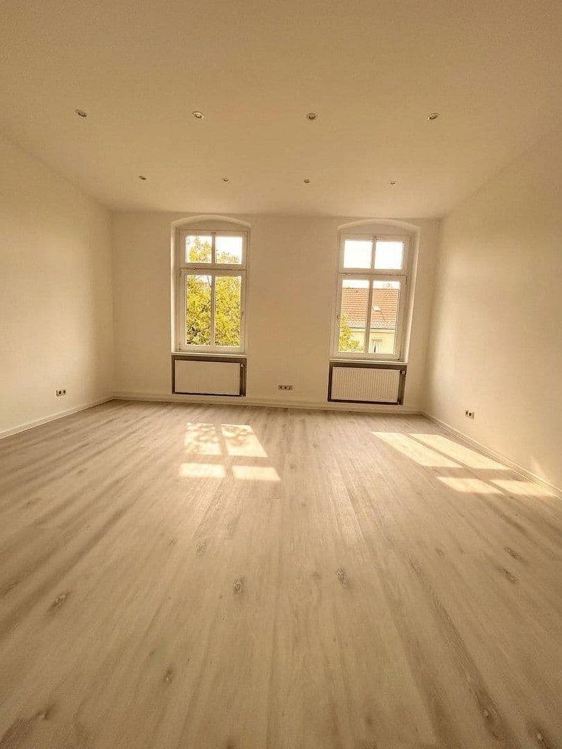 Pronájem bytu 5+1 127 m², Hans-Heinen_Straße 45, Dessau-Roßlau, Sasko-Anhaltsko Pronájem bytu 5+1 127 m², Hans-Heinen_Straße 45, Dessau-Roßlau, Sasko-Anhaltsko