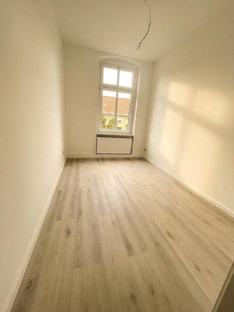 Pronájem bytu 5+1 127 m², Hans-Heinen_Straße 45, Dessau-Roßlau, Sasko-Anhaltsko Pronájem bytu 5+1 127 m², Hans-Heinen_Straße 45, Dessau-Roßlau, Sasko-Anhaltsko