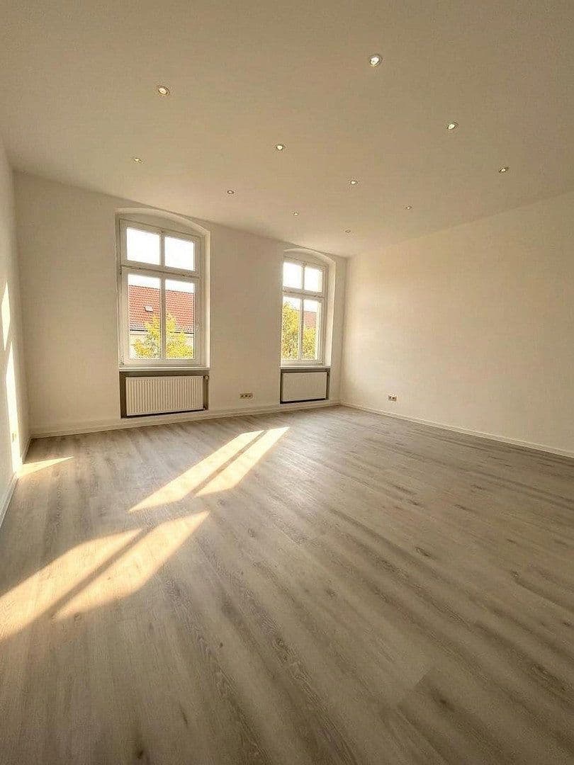 Pronájem bytu 5+1 127 m², Hans-Heinen_Straße 45, Dessau-Roßlau, Sasko-Anhaltsko Pronájem bytu 5+1 127 m², Hans-Heinen_Straße 45, Dessau-Roßlau, Sasko-Anhaltsko