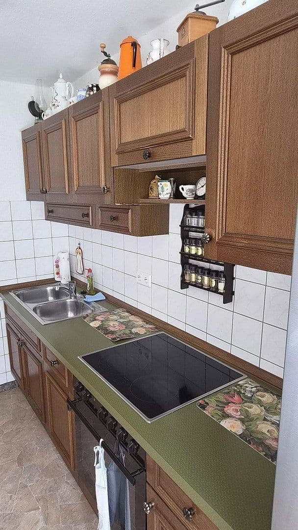 Prodej domu 78 m², pozemek 311 m², Bad Gandersheim, Dolní Sasko Prodej domu 78 m², pozemek 311 m², Bad Gandersheim, Dolní Sasko