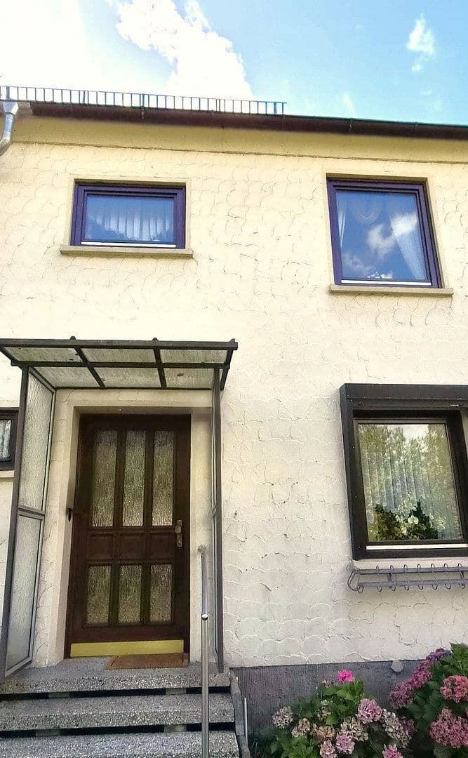 Prodej domu 78 m², pozemek 311 m², Bad Gandersheim, Dolní Sasko Prodej domu 78 m², pozemek 311 m², Bad Gandersheim, Dolní Sasko
