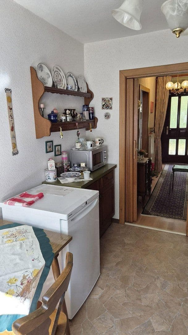 Prodej domu 78 m², pozemek 311 m², Bad Gandersheim, Dolní Sasko Prodej domu 78 m², pozemek 311 m², Bad Gandersheim, Dolní Sasko