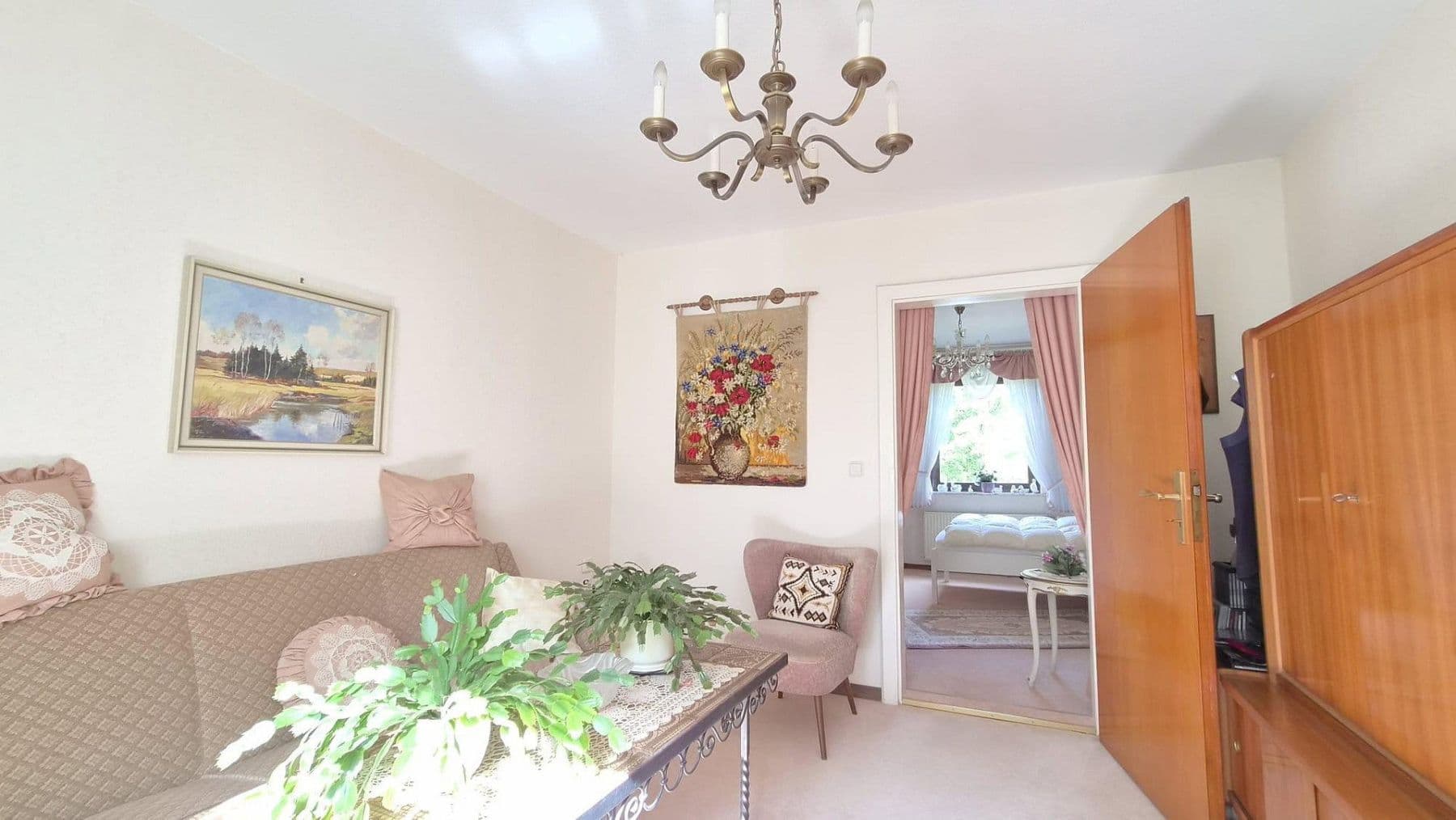 Prodej domu 78 m², pozemek 311 m², Bad Gandersheim, Dolní Sasko Prodej domu 78 m², pozemek 311 m², Bad Gandersheim, Dolní Sasko