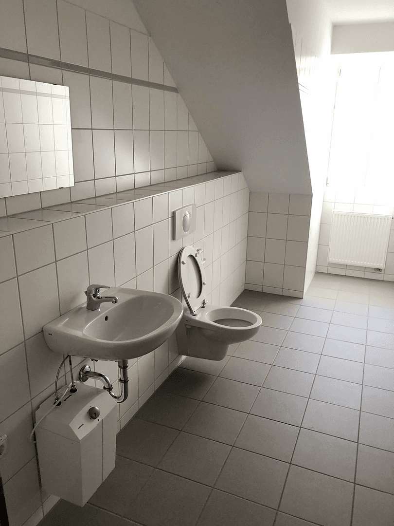 Pronájem kanceláře 185 m², Turn-Vater-Jahn Str., Arnstadt, Durynsko Pronájem kanceláře 185 m², Turn-Vater-Jahn Str., Arnstadt, Durynsko
