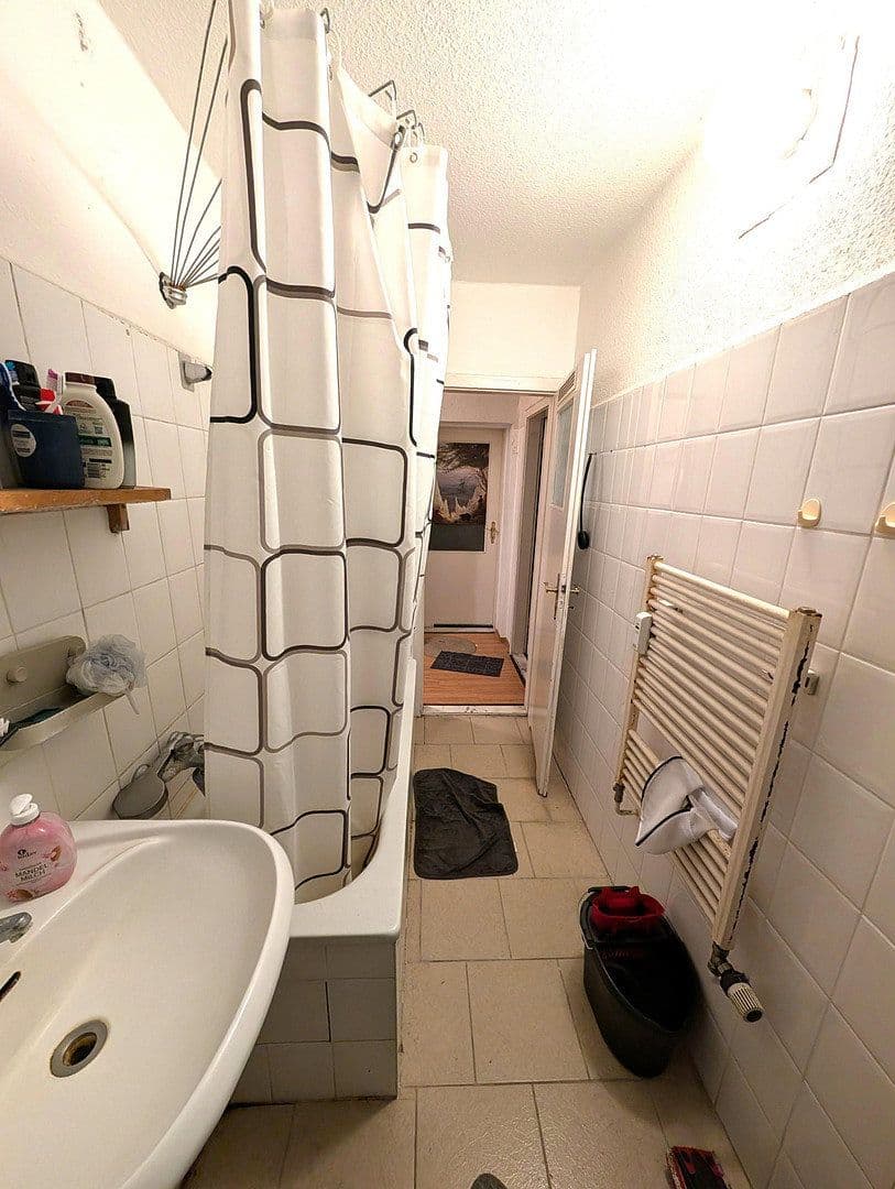 Prodej bytu 3+1 57 m², Berlin, Berlín Prodej bytu 3+1 57 m², Berlin, Berlín