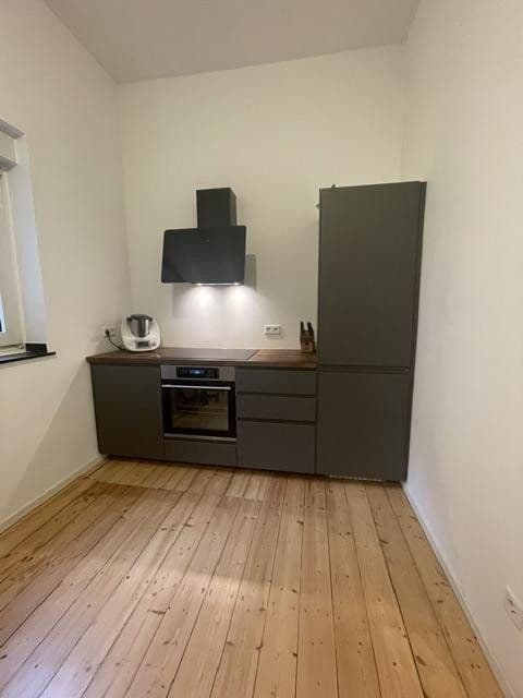 Pronájem bytu 3+1 86 m², Kreuzbergstraße 20, Düsseldorf, Severní Porýní-Vestfálsko Pronájem bytu 3+1 86 m², Kreuzbergstraße 20, Düsseldorf, Severní Porýní-Vestfálsko