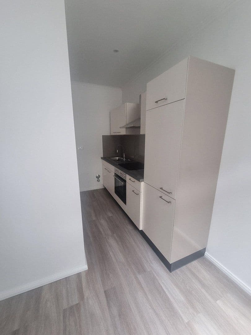 Pronájem bytu 2+1 30 m², Wuppertal, Severní Porýní-Vestfálsko Pronájem bytu 2+1 30 m², Wuppertal, Severní Porýní-Vestfálsko
