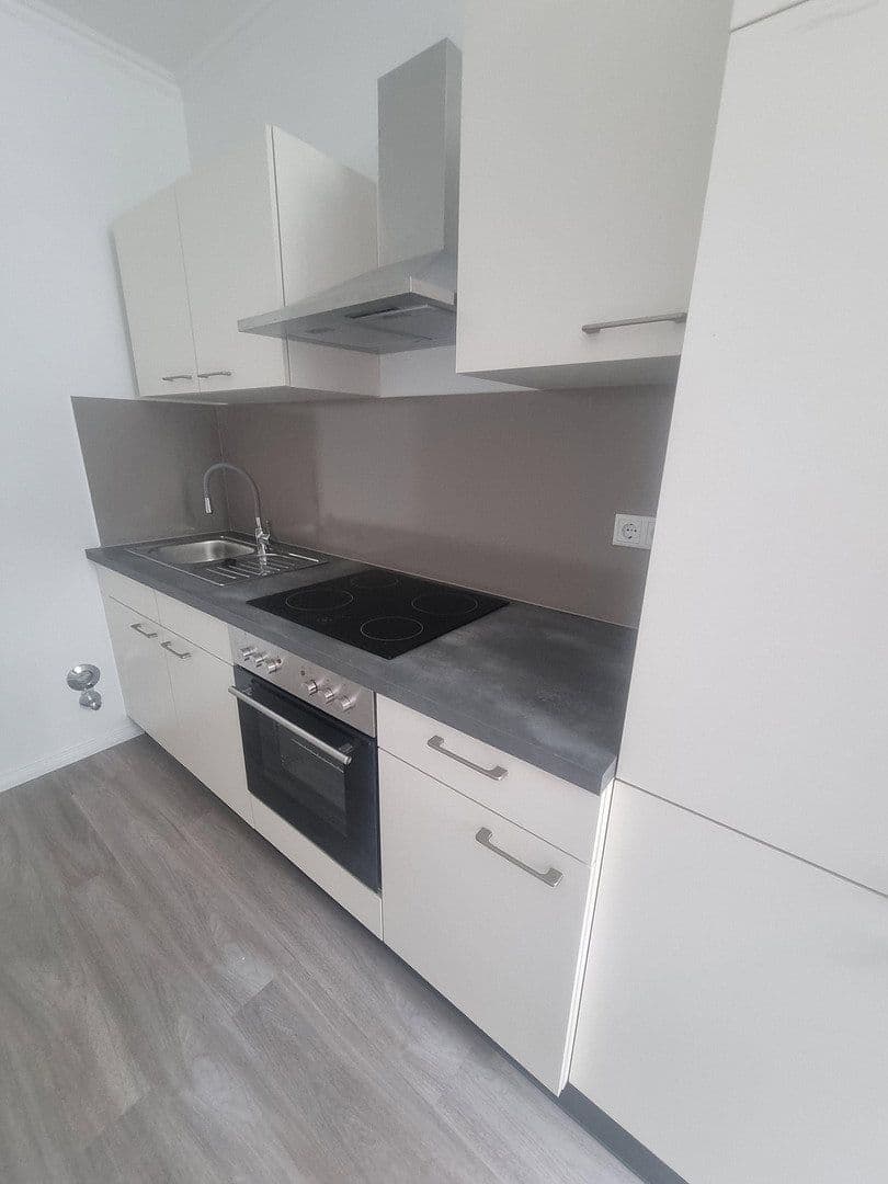 Pronájem bytu 2+1 30 m², Wuppertal, Severní Porýní-Vestfálsko Pronájem bytu 2+1 30 m², Wuppertal, Severní Porýní-Vestfálsko
