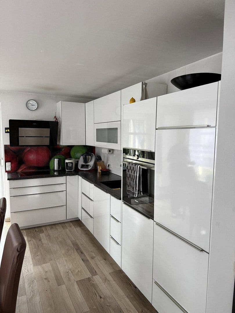 Prodej domu 285 m², pozemek 1.700 m², Langenneufnach, Bavorsko Prodej domu 285 m², pozemek 1.700 m², Langenneufnach, Bavorsko