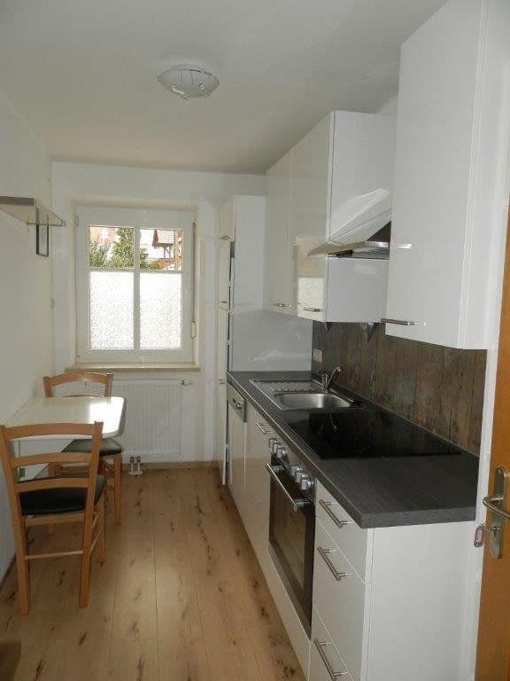 Prodej domu 285 m², pozemek 1.700 m², Langenneufnach, Bavorsko Prodej domu 285 m², pozemek 1.700 m², Langenneufnach, Bavorsko